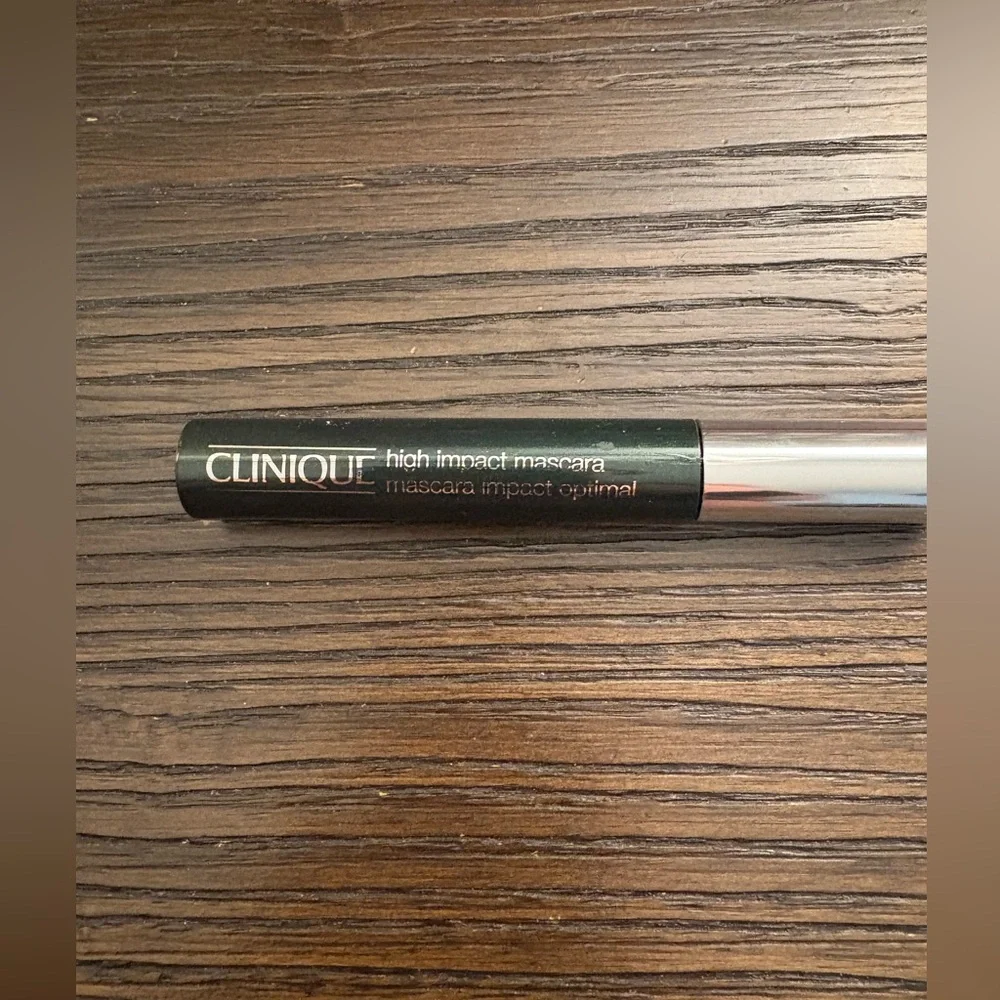 NEW Clinique high impact mascara